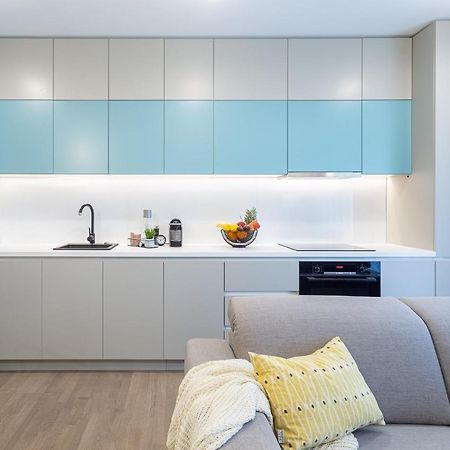 Il Lago - Turquoise - Cozy Luxurious Smart Home By The Lake 벌룬터리 외부 사진